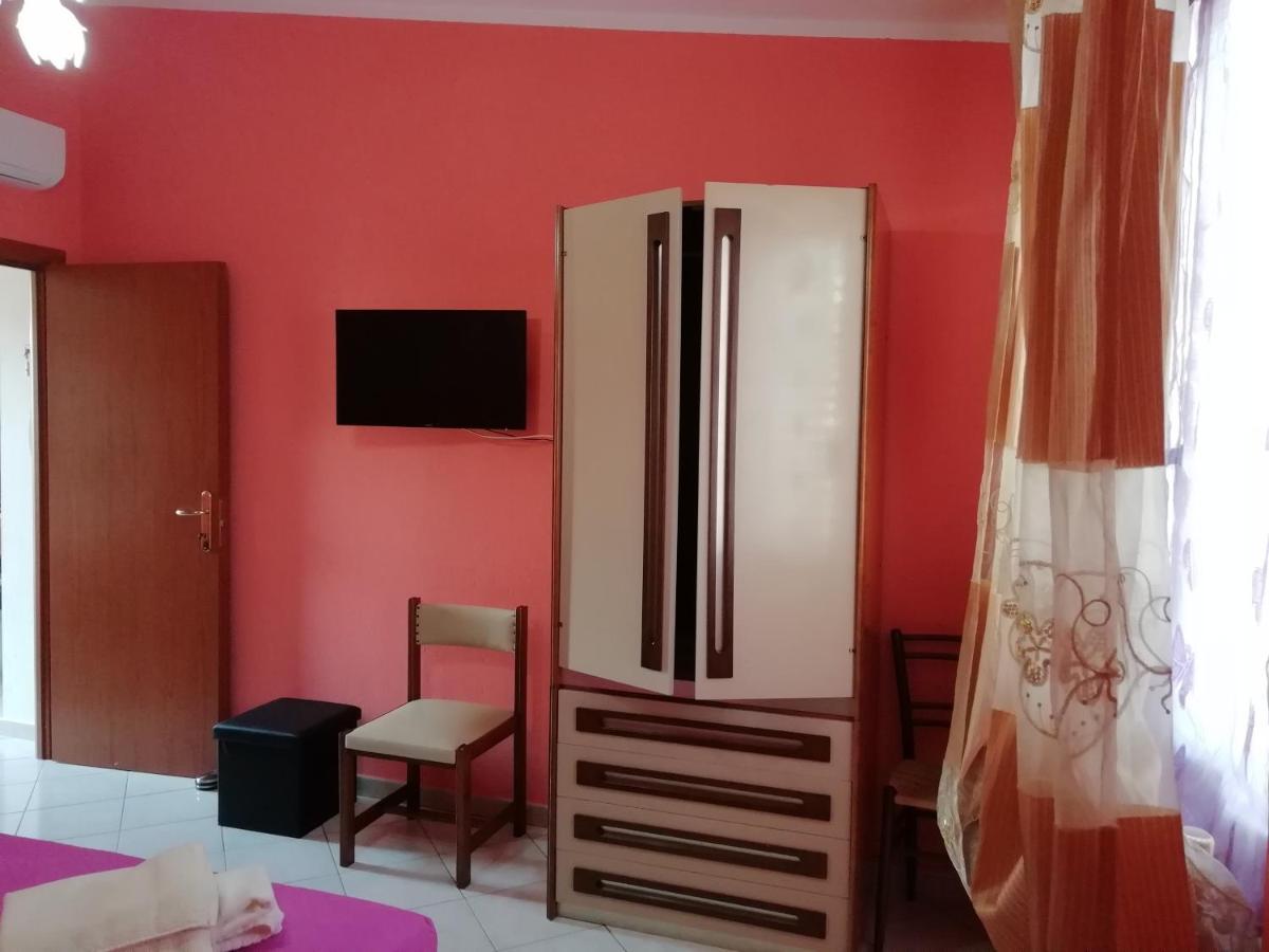 Apartamento Prendas Antigas - Vacanze A Teulada Exterior foto