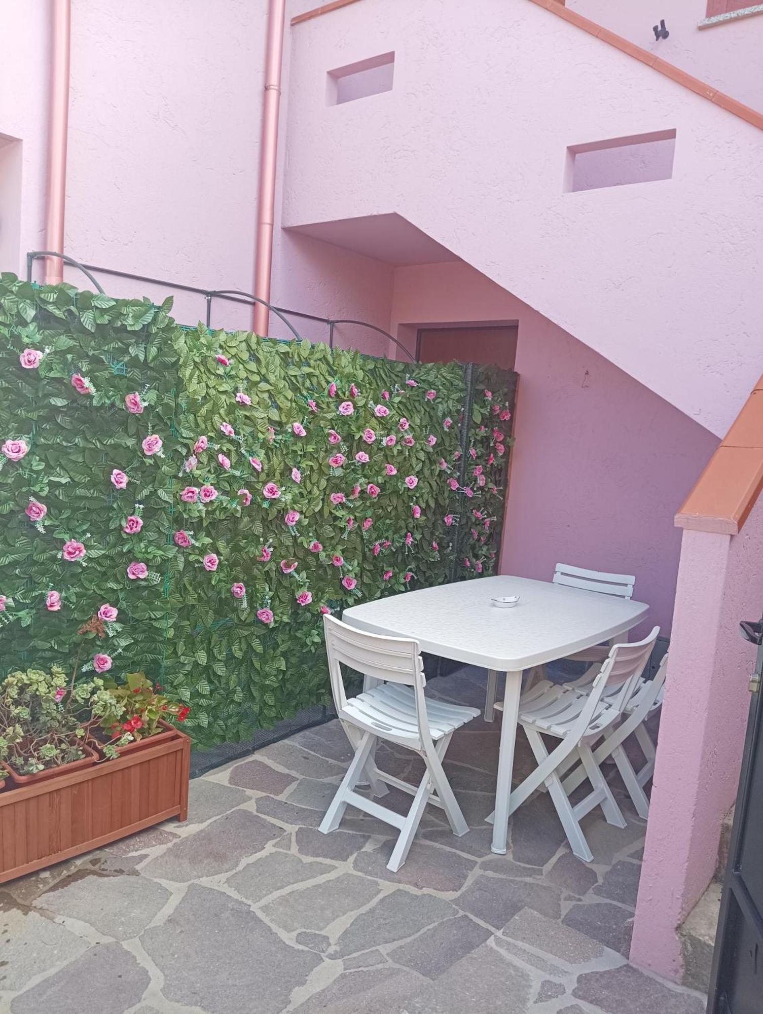 Apartamento Prendas Antigas - Vacanze A Teulada Exterior foto